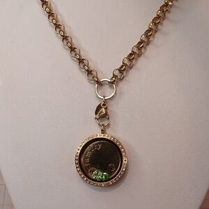 Origami Owl Family Locket Pendant Necklace